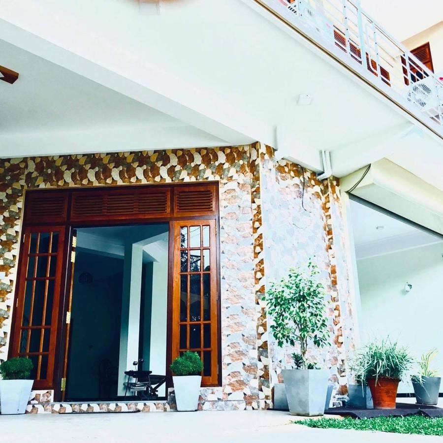 The City Tourist Hotel Anuradhapura Esterno foto