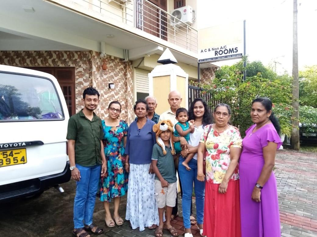 The City Tourist Hotel Anuradhapura Esterno foto