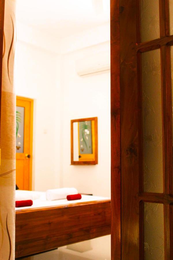 The City Tourist Hotel Anuradhapura Esterno foto