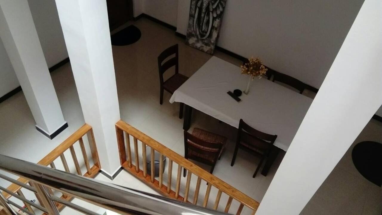 The City Tourist Hotel Anuradhapura Esterno foto